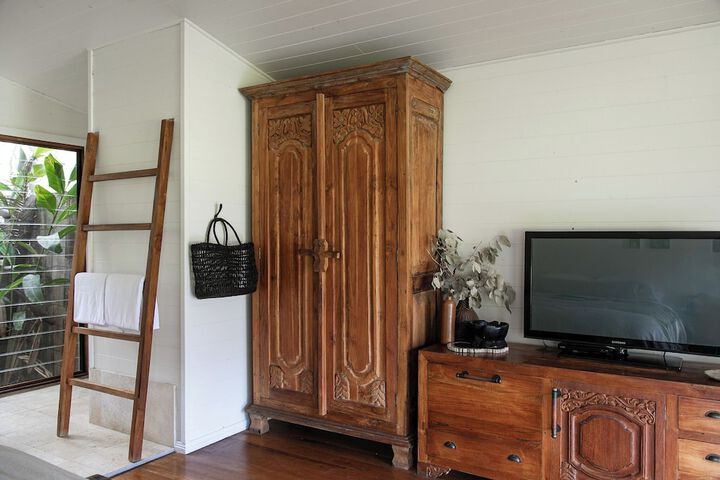 Room 44 of 114