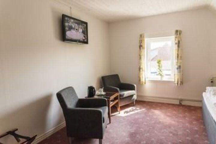 Room 15 of 22