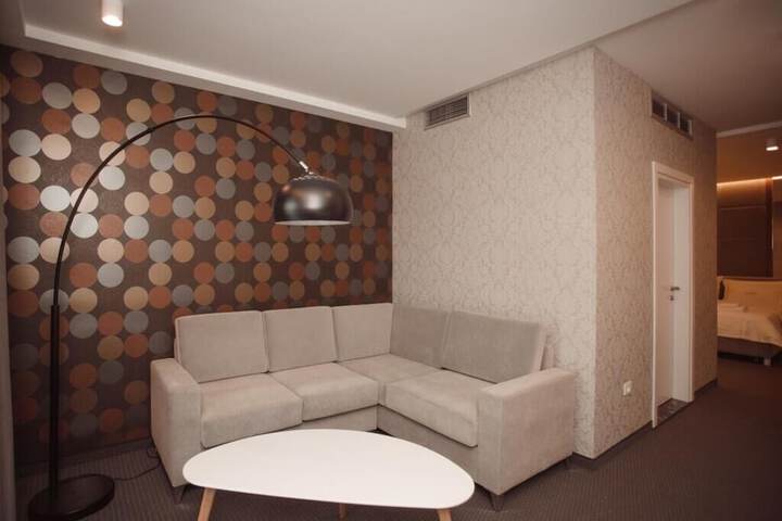 Room 36 of 54