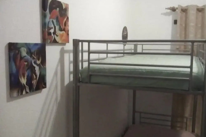 Room 7 of 10