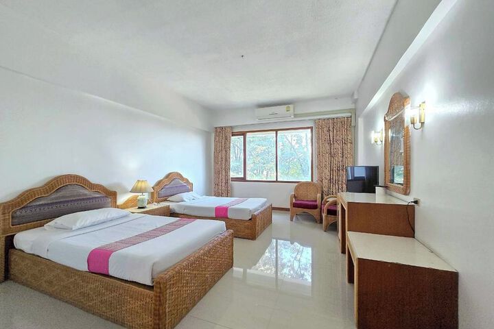 Room 15 of 65