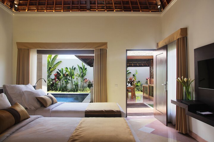 Hotel 27 of 28