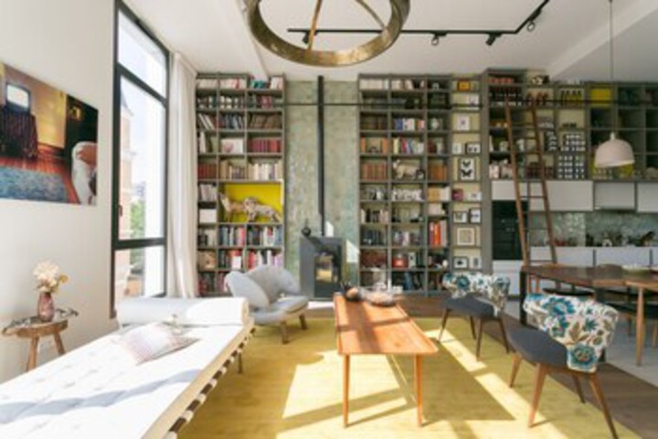 Room 25 of 51