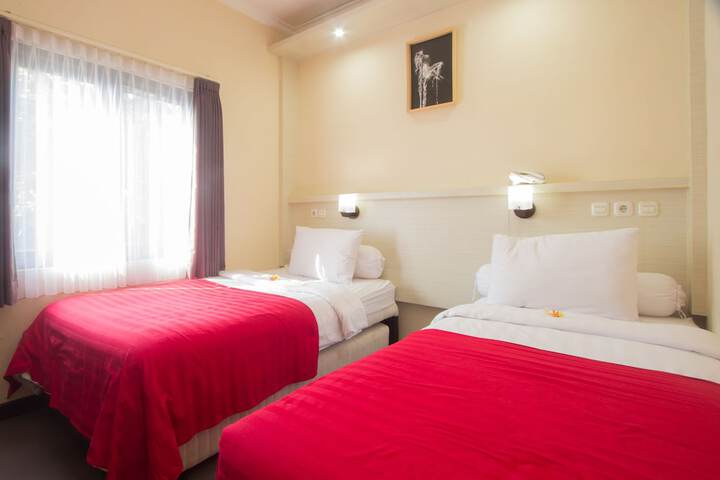 Room 10 of 43