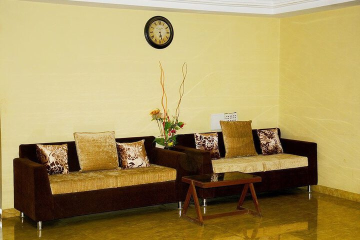 Guest Lobby