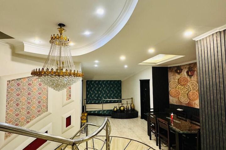 Hotel Dayal Regency in Gurugram