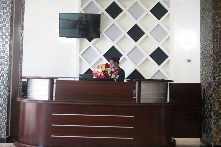 YADONAY HOTEL