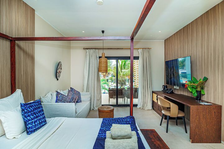 Room 35 of 128