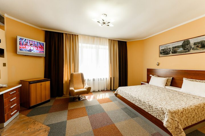 Room 17 of 53