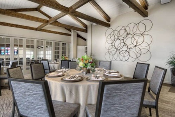 Banquet hall