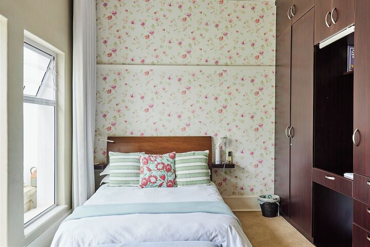 Room 9 of 53
