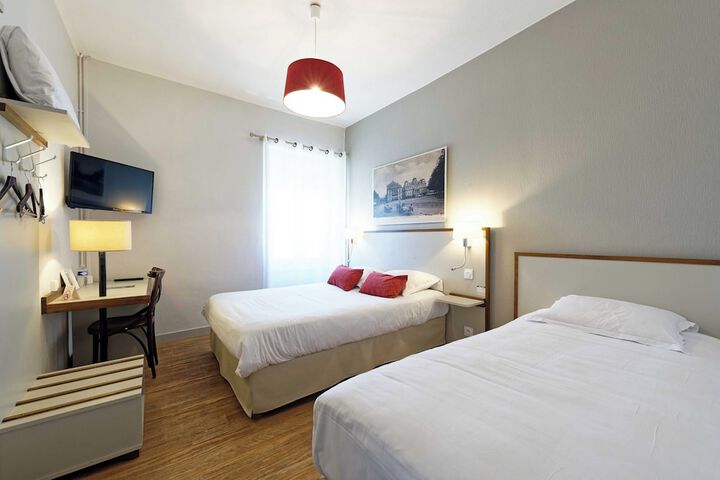 Room 30 of 60