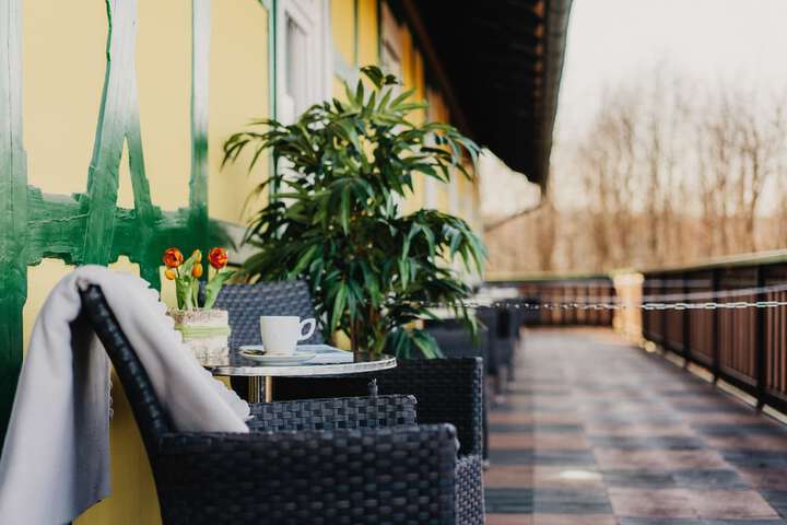 Terrace/Patio 19 of 67