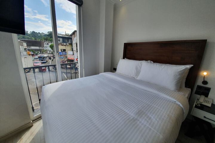 Bed Station 210
