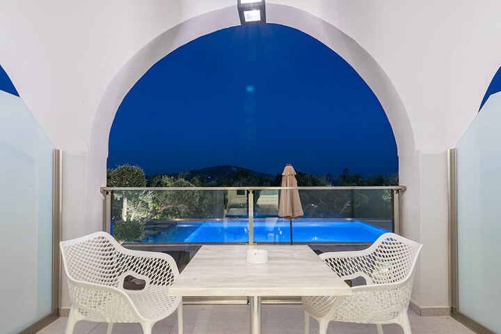 Terrace/Patio 68 of 68