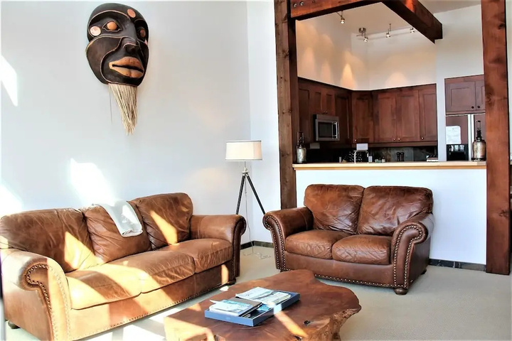 Room 5 of 15