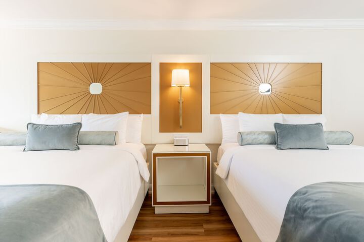 Room 27 of 106