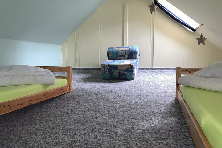 Room 46 of 127