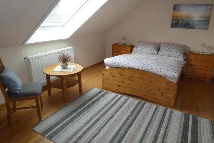 Room 3 of 13