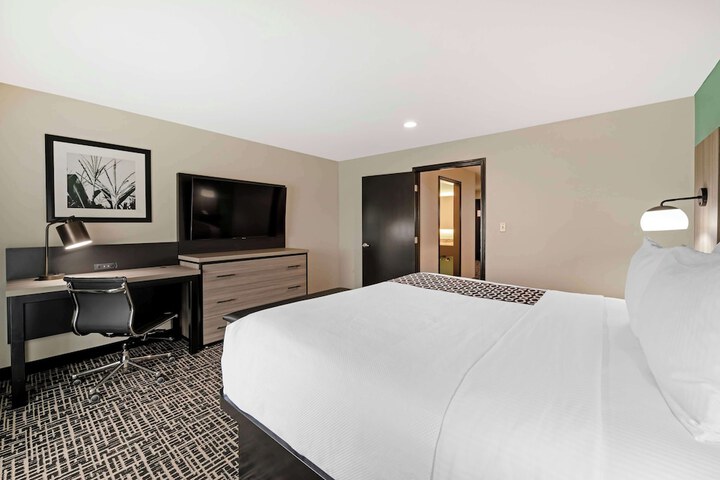 Room 15 of 45