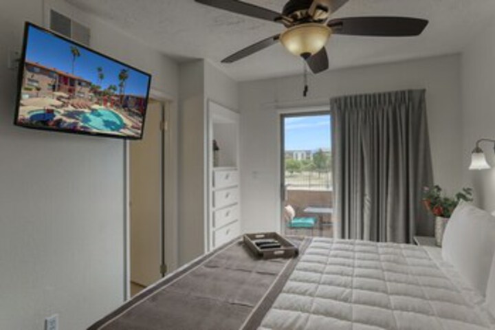 Room 25 of 26