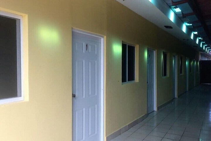 Room 16 of 59