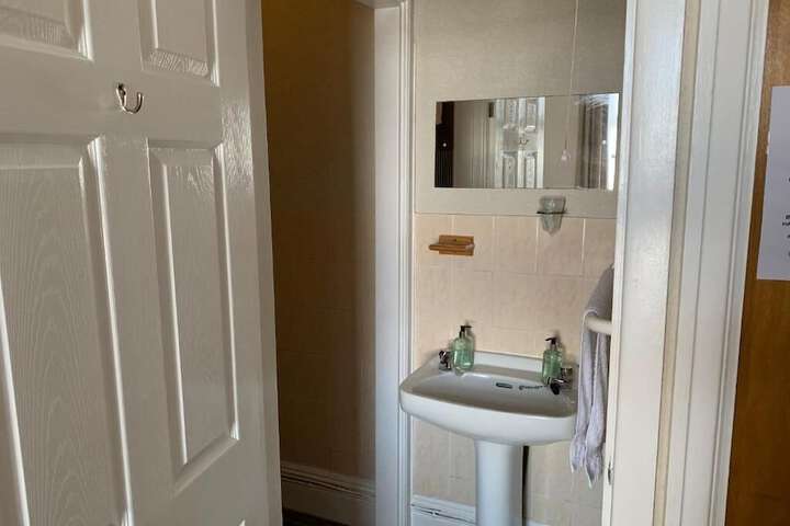 Room 10 of 51