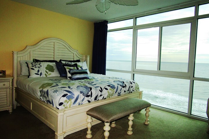 Room 6 of 31