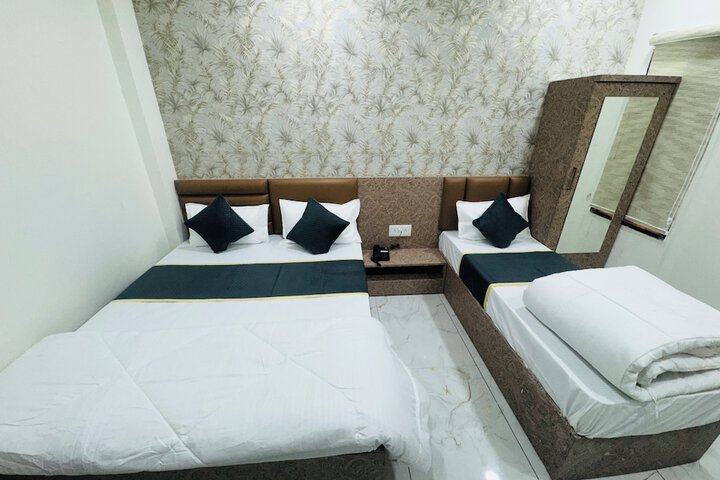 Room 5 of 21