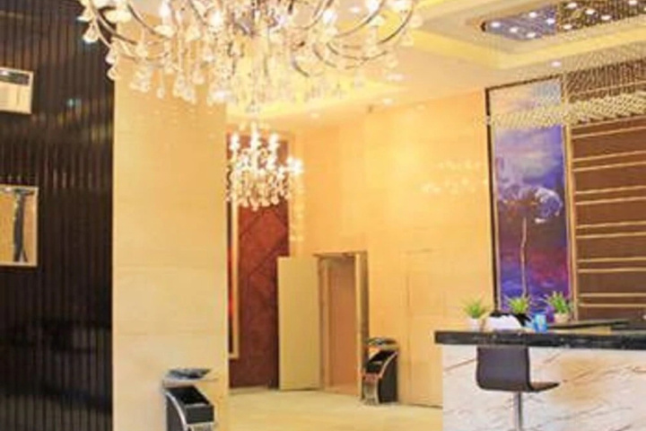Hotel Interior 7 of 18