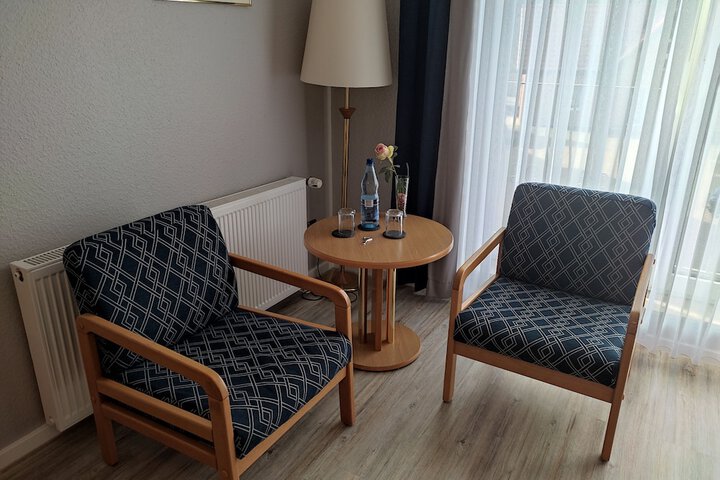 Room 9 of 67