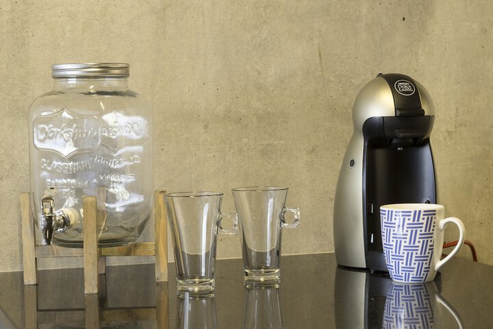 Breakfast/Coffee Service 99 of 148