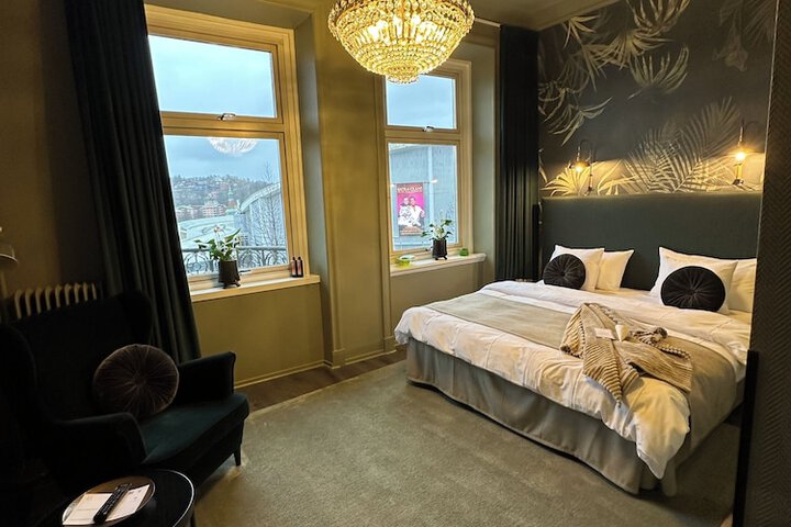 Room 21 of 139
