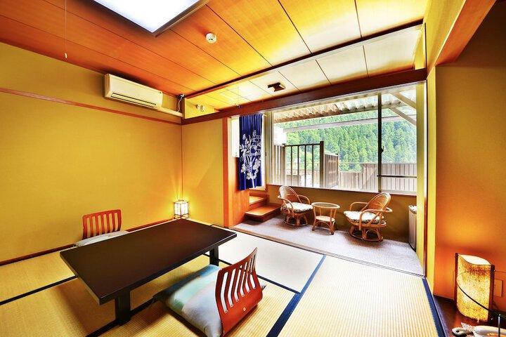 Room 18 of 57