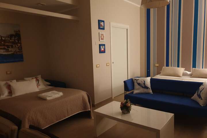 Room 20 of 98