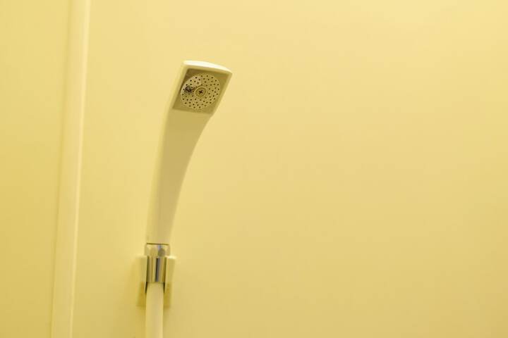 Room 73 of 93