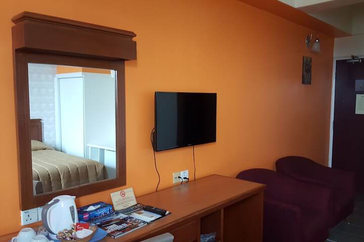 Room 40 of 75