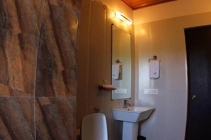 Room 21 of 47