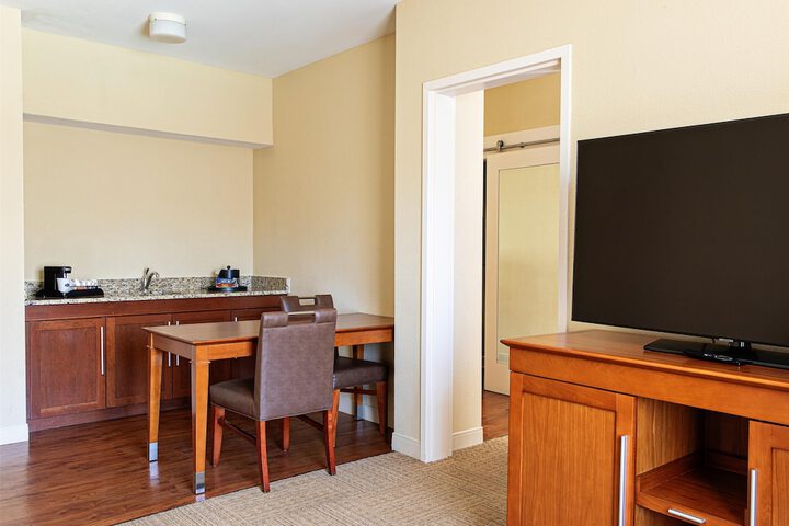 Minibar