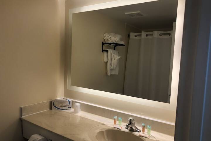 Room 41 of 54