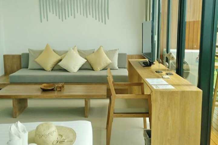 Room 105 of 225