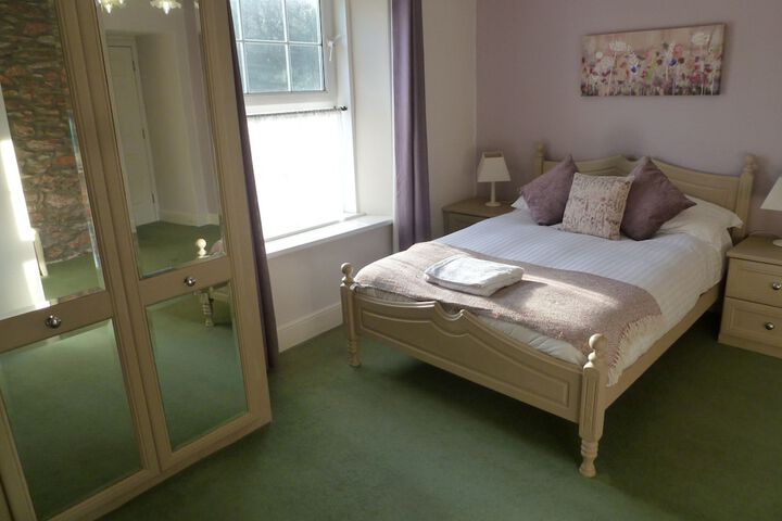 Room 8 of 64