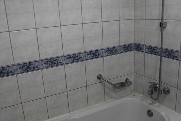 Clean Restrooms