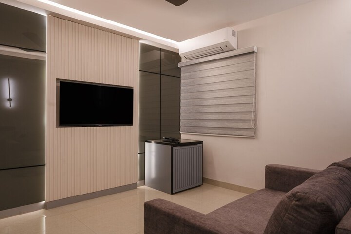 Room 28 of 41