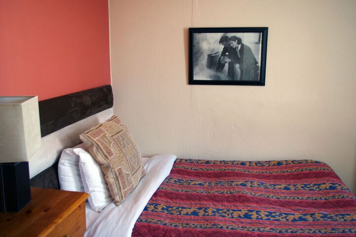 Room 10 of 51