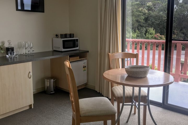 Room 13 of 29