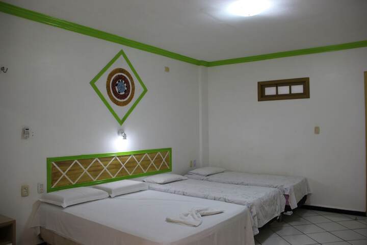 Room 6 of 40