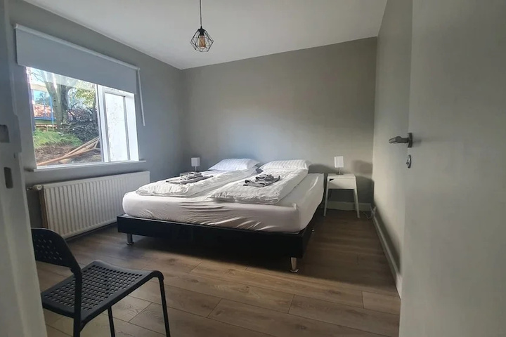 Álfholsvegur 84