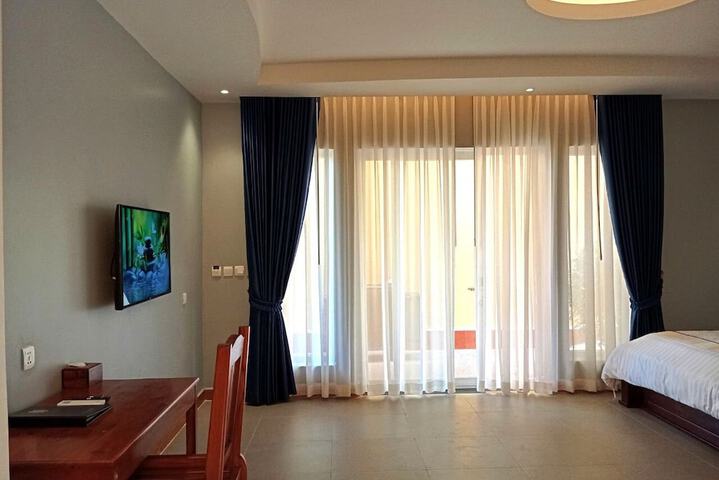 Room 30 of 63