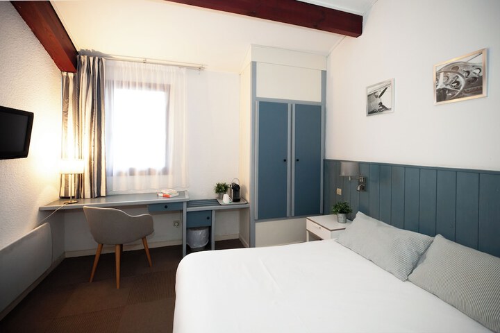 Room 5 of 30
